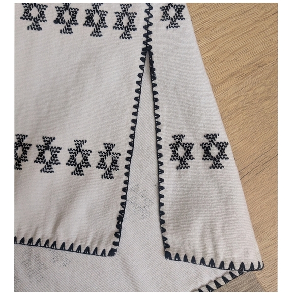 Pippa Holt Midi Kaftan - Picture 6 of 10